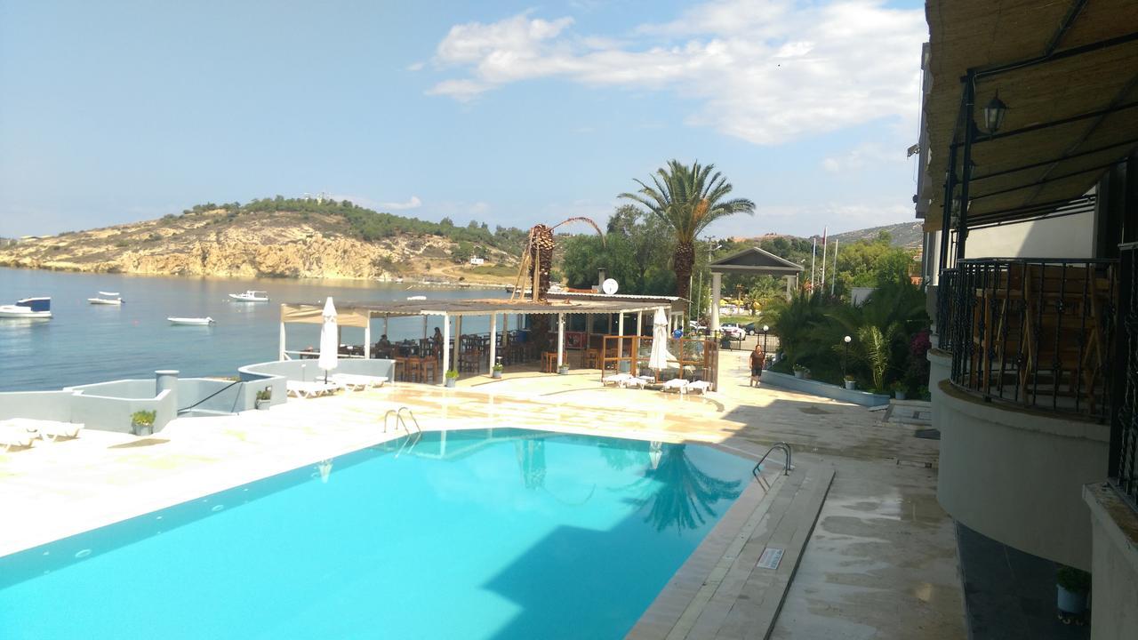 Hotel Leon Foca Exterior photo