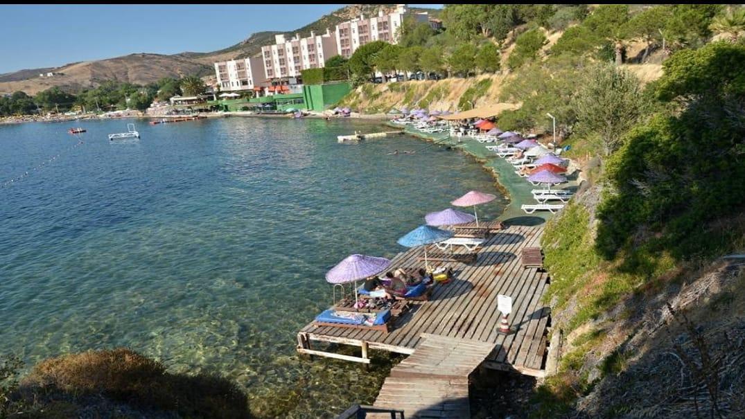Hotel Leon Foca Exterior photo